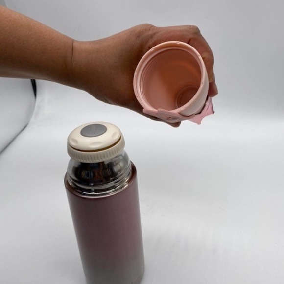 Crowned Insulation Mug Rose Gold 240ml - Picture 4 of 4